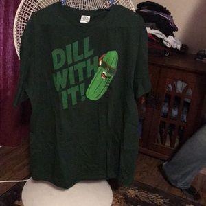 Short sleeve green pickle tee